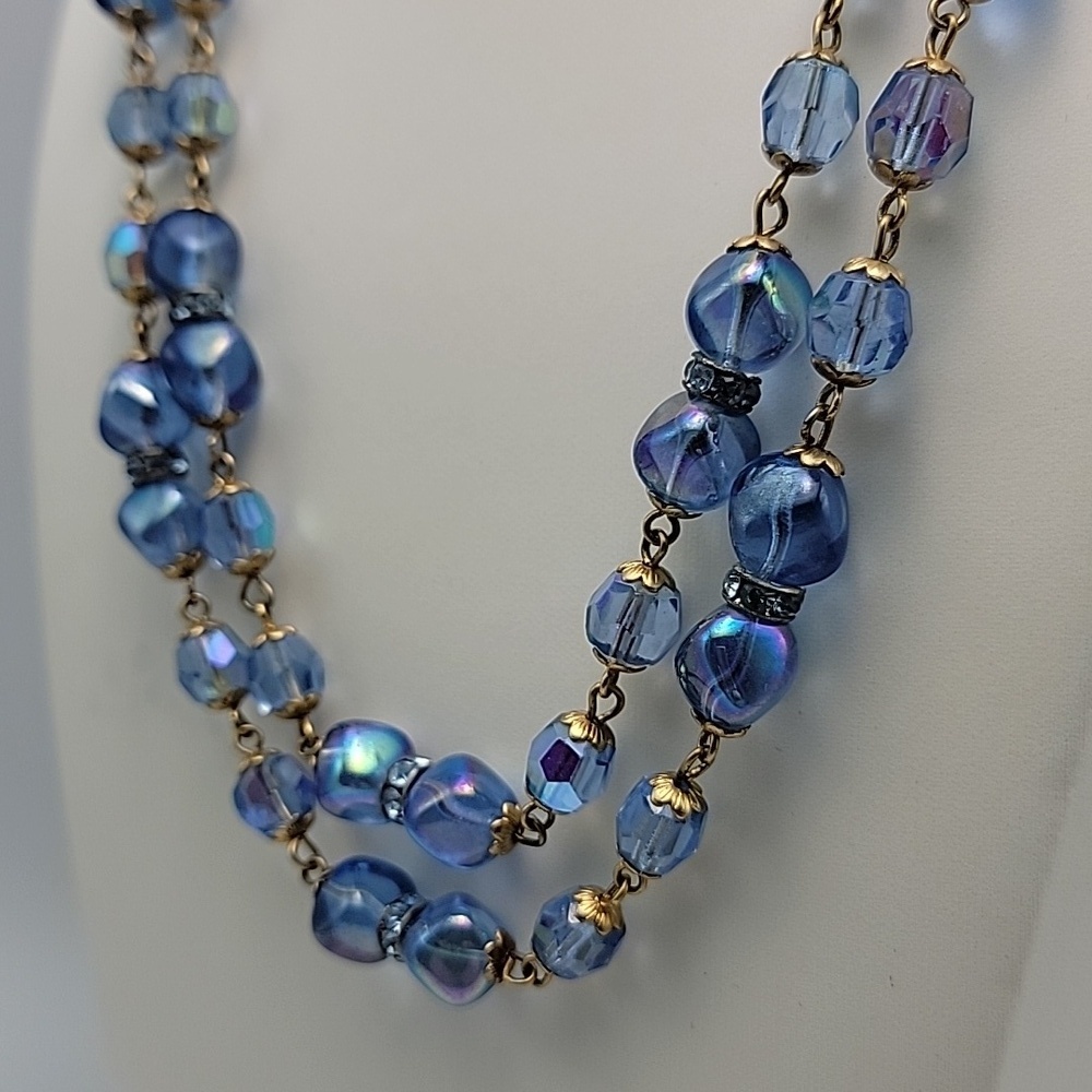 VTG Blue Aurora Borealis Glass Beaded Double Strand Necklace Rhinestone Bead